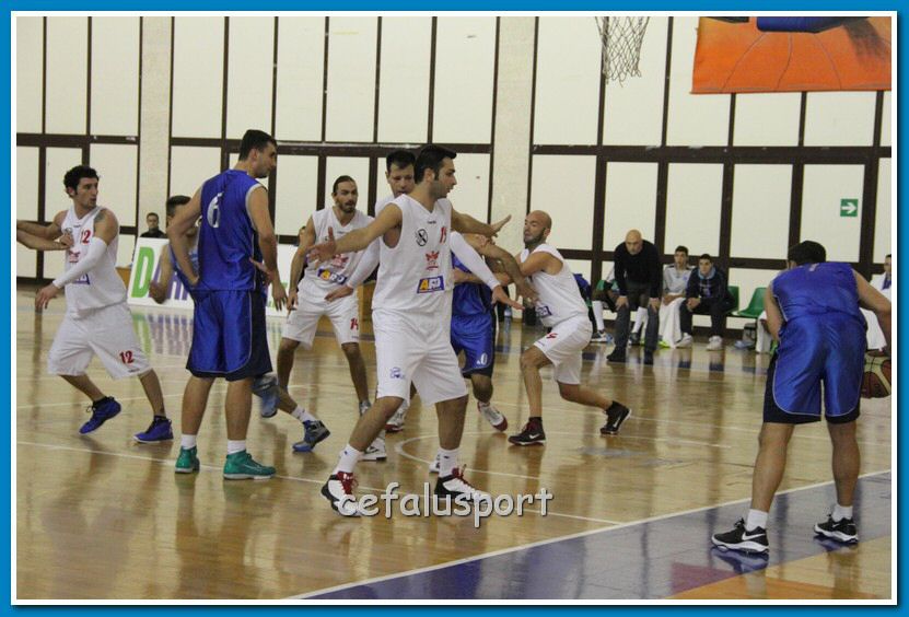 121223 Aquila 275_tn.jpg